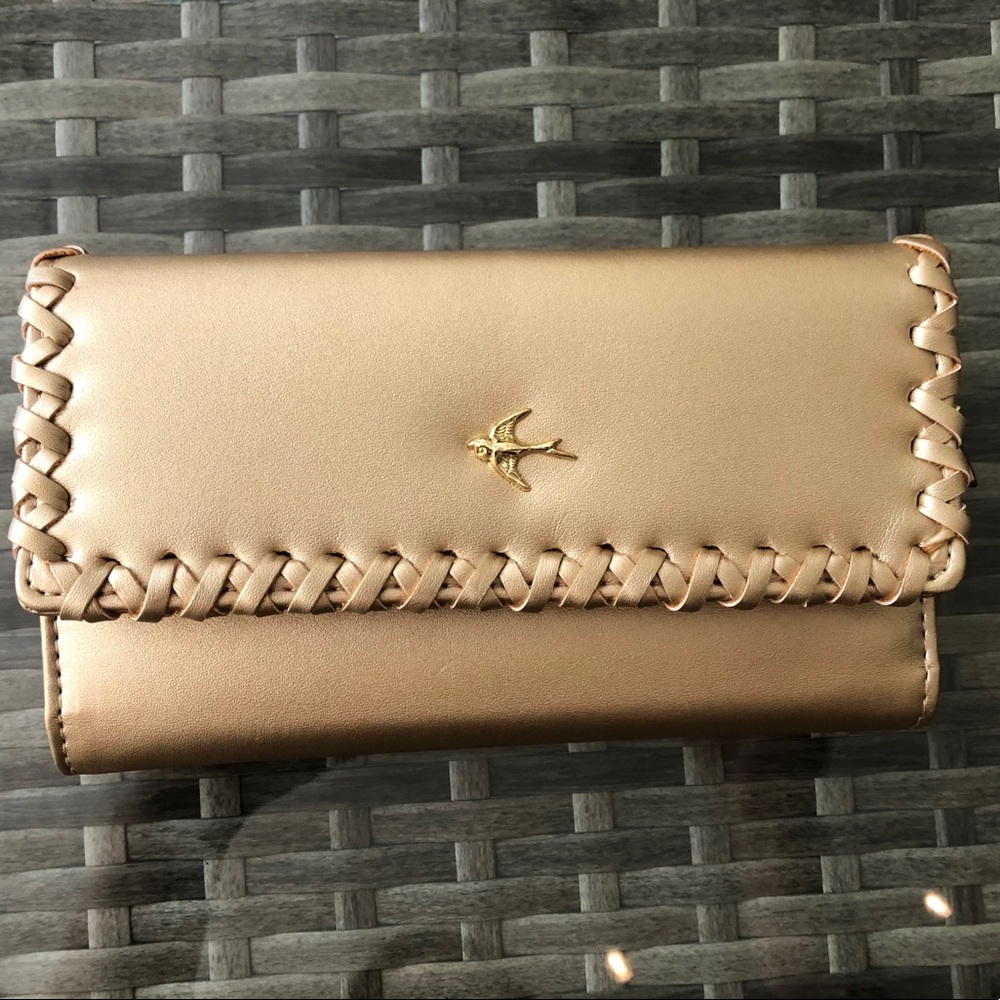 ✨Gold Whipstitch Wallet Checkbook NWOT
